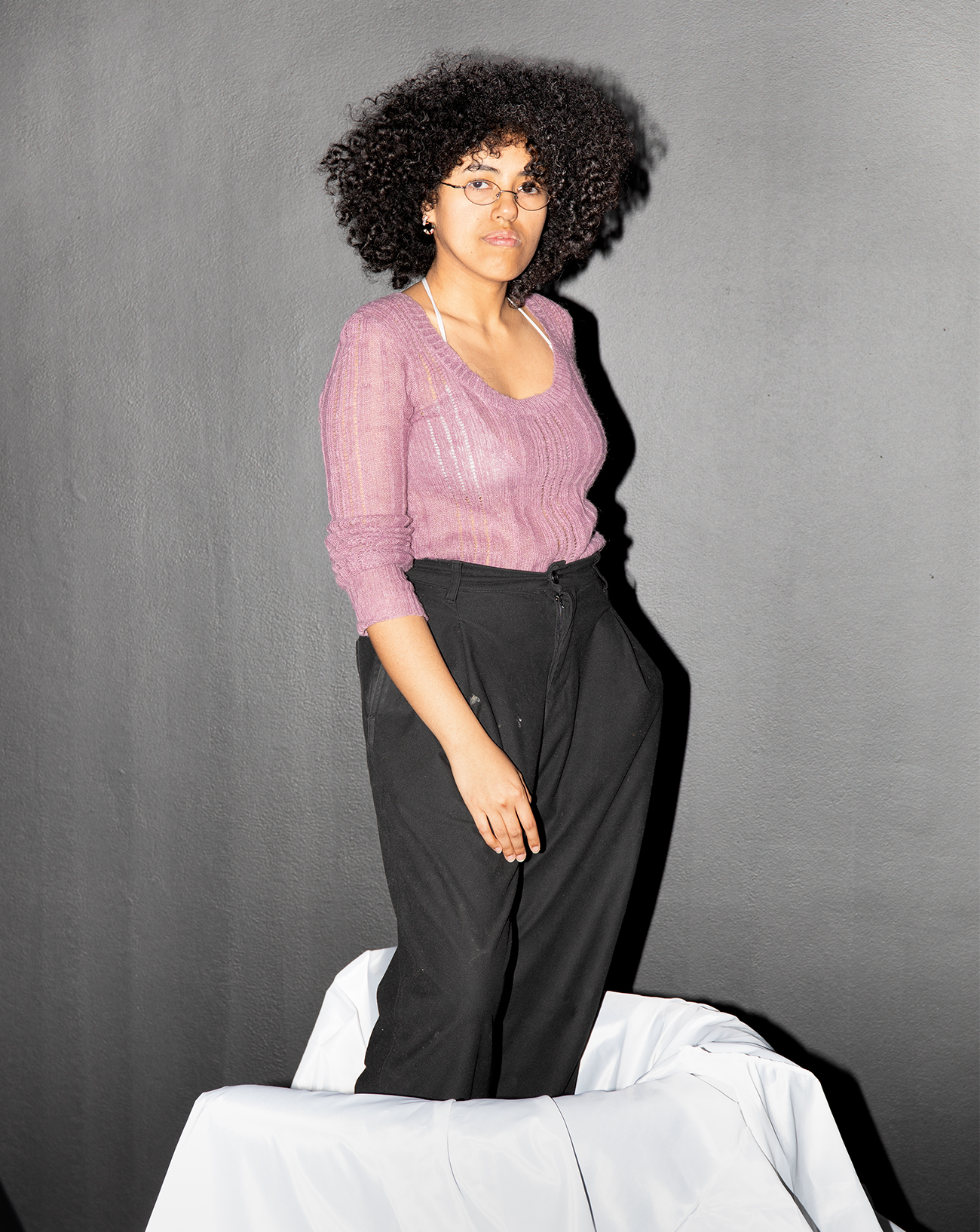 Anhar Salem dans l'exposition 1000 milliards d'images chez Reiffers Art Initiatives, Paris.